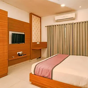 Hotel Blu Orchid Udaipur Hotel Udaipur